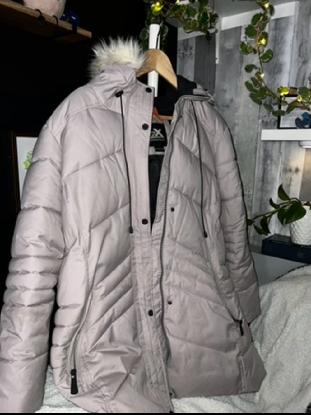 ZeroXposur Women's Light Gray Puffer Jacket with Faux Fur Hood